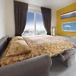 דירה Agrifoglio באוונו